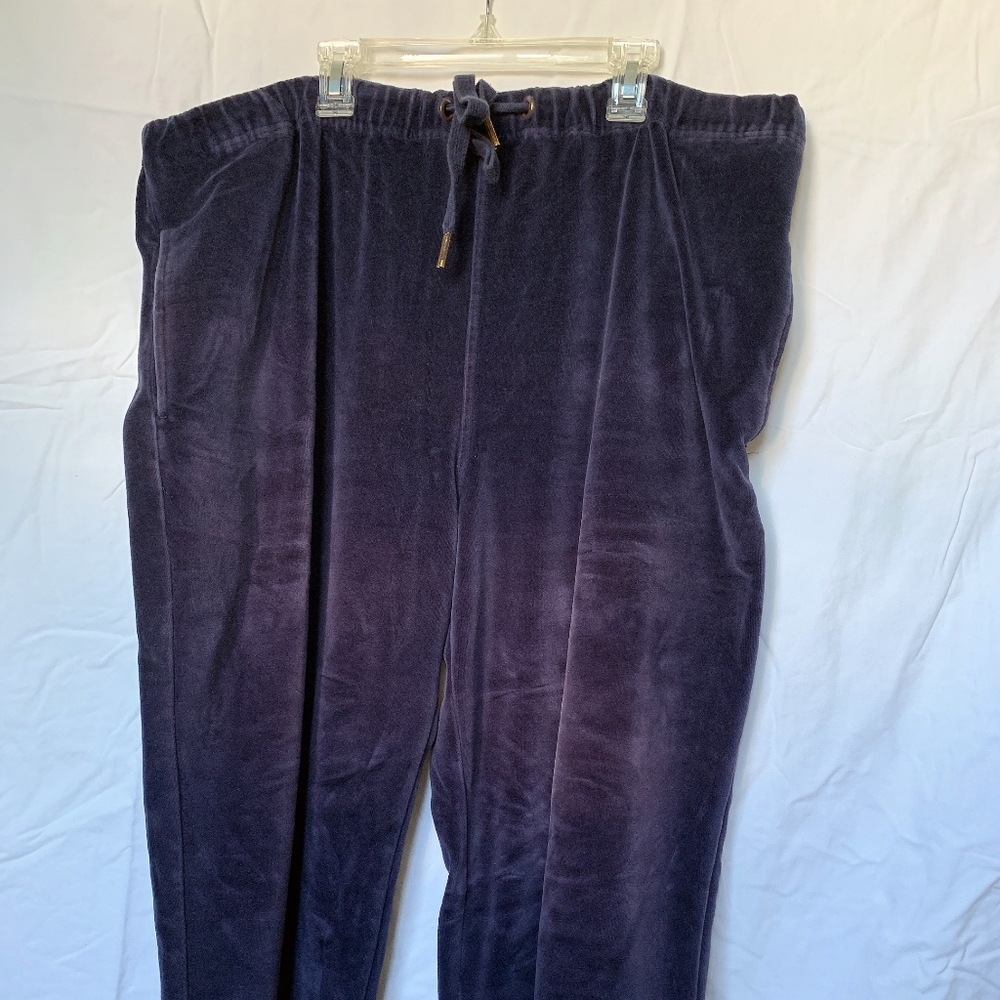 American Essentials, Size L, Blue Track Pants